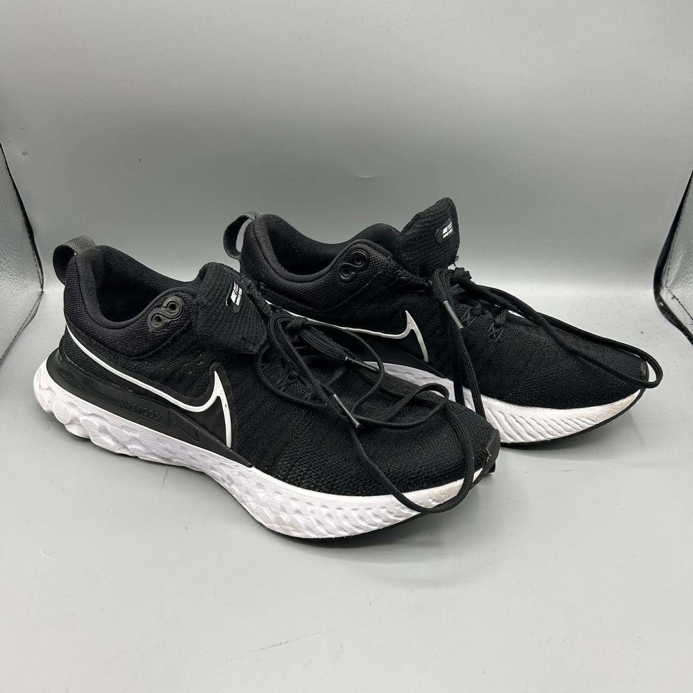 Nike React‎ Infinity Run Flyknit 2 Men Running Shoes 9.5 Black White CT2423-002